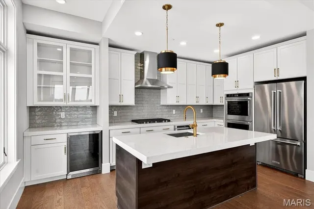 $1,399,000 | 16460 Wildhorse Lk Boulevard, Unit 303, Chesterfield, MO 63005