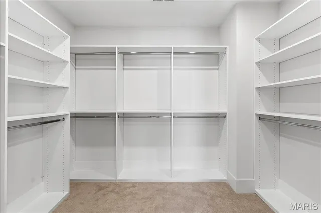 $1,399,000 | 16460 Wildhorse Lk Boulevard, Unit 303, Chesterfield, MO 63005