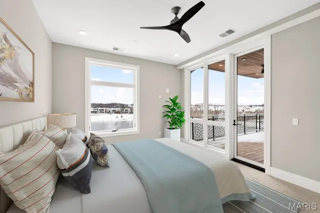 $1,399,000 | 16460 Wildhorse Lk Boulevard, Unit 303, Chesterfield, MO 63005