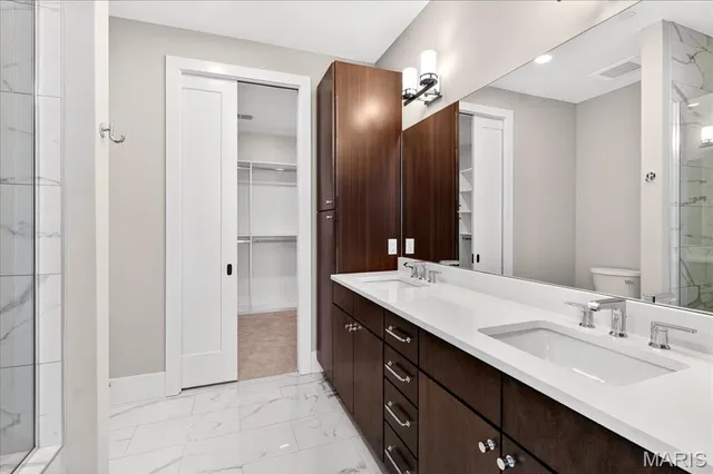 $1,399,000 | 16460 Wildhorse Lk Boulevard, Unit 303, Chesterfield, MO 63005