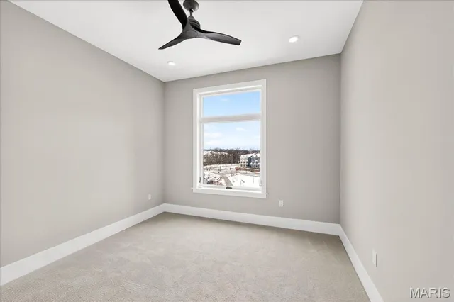 $1,399,000 | 16460 Wildhorse Lk Boulevard, Unit 303, Chesterfield, MO 63005