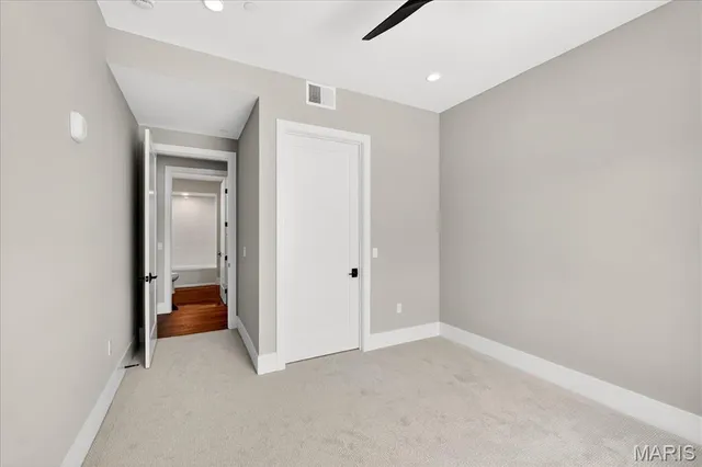 $1,399,000 | 16460 Wildhorse Lk Boulevard, Unit 303, Chesterfield, MO 63005