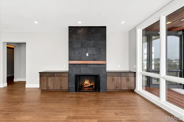 $1,399,000 | 16460 Wildhorse Lk Boulevard, Unit 303, Chesterfield, MO 63005