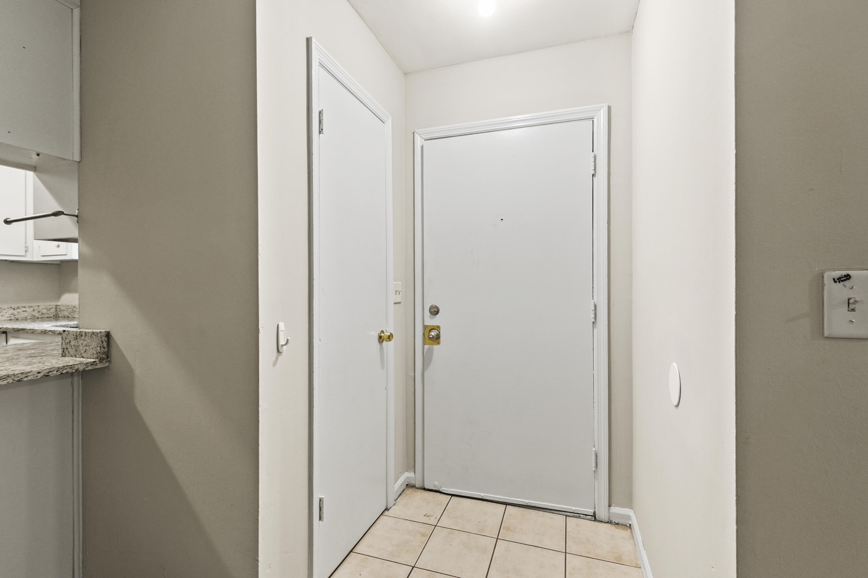 121 Canvasback Drive, Unit A Summerville, SC 29483 - Photo 2 of 18 _DSC3032