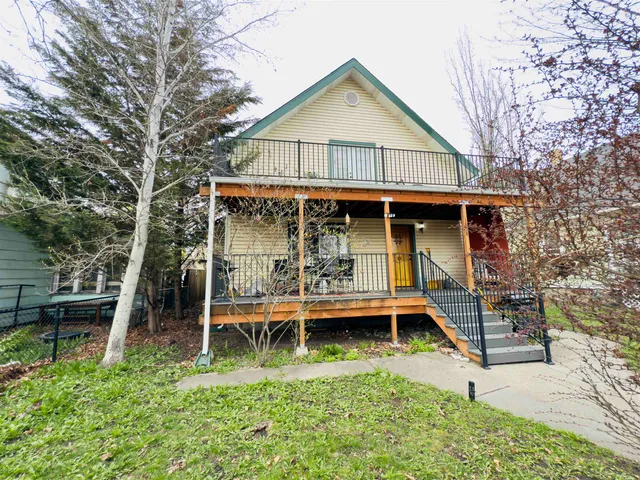 $425,000 | 1808 West Augusta Avenue, Spokane, WA 99205