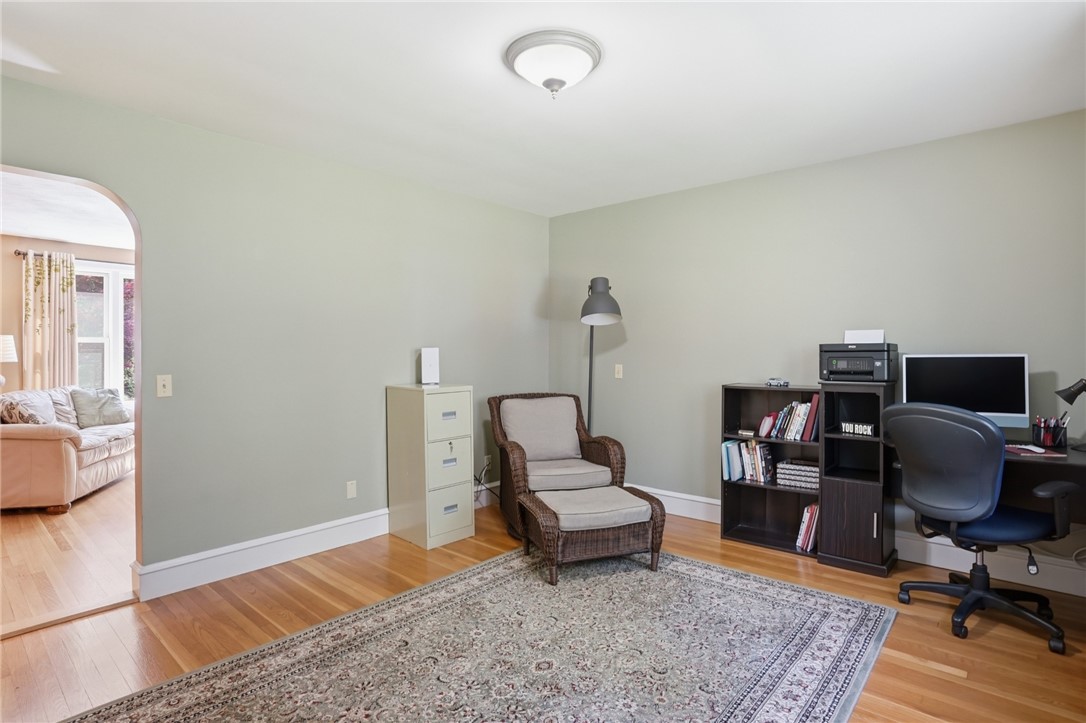 712 E Road Scituate, RI 02857 - Photo 20 of 50