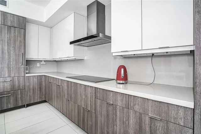 $1,850,000 | Hollywood Beach, Hollywood, FL 33019