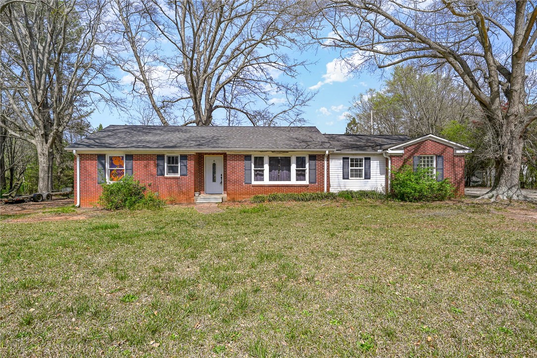 3317 6 And 20 Road Pendleton, SC 29670 - Photo 3 of 24