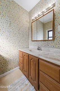 $185,000 | 113 Oak Crest Drive, Lafayette, LA 70503