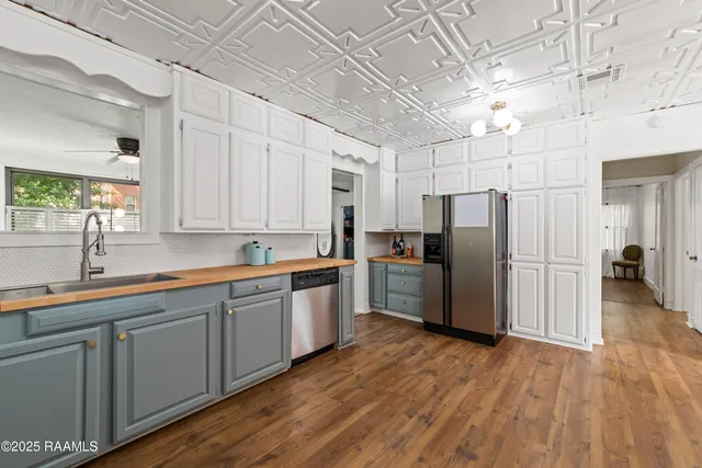 $185,000 | 113 Oak Crest Drive, Lafayette, LA 70503