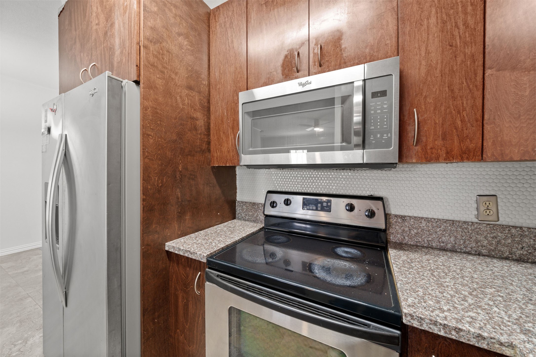 9850 Pagewood Lane, Unit 1402 Houston, TX 77063 - Photo 9 of 35