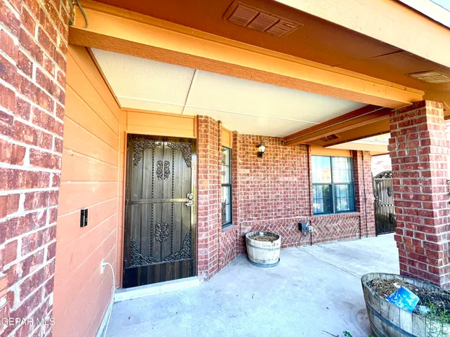 $249,949 | 4648 Loma De Plata Drive, El Paso, TX 79934