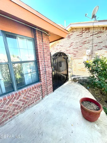 $249,949 | 4648 Loma De Plata Drive, El Paso, TX 79934