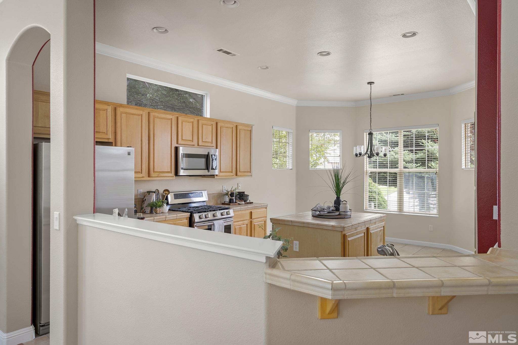 1575 Sutterbrook Way Reno, NV 89521 - Photo 8 of 21