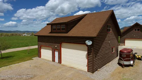 $1,247,000 | 87 Dew Drop Lane, Bedford, WY 83112