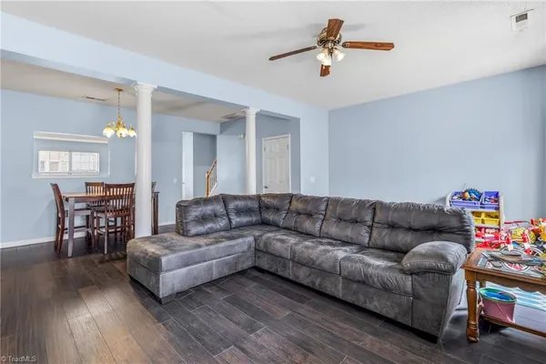 $215,000 | 1640 Olivers Crossing Circle, Winston-Salem, NC 27127