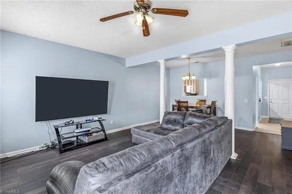 $215,000 | 1640 Olivers Crossing Circle, Winston-Salem, NC 27127