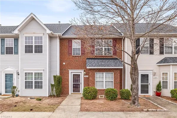 $215,000 | 1640 Olivers Crossing Circle, Winston-Salem, NC 27127