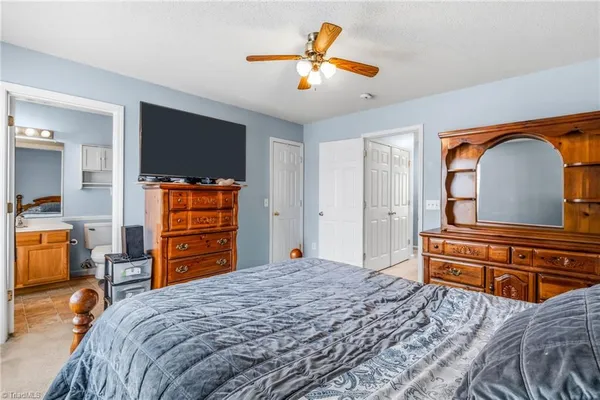 $215,000 | 1640 Olivers Crossing Circle, Winston-Salem, NC 27127