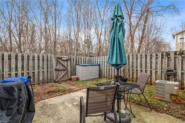 $215,000 | 1640 Olivers Crossing Circle, Winston-Salem, NC 27127