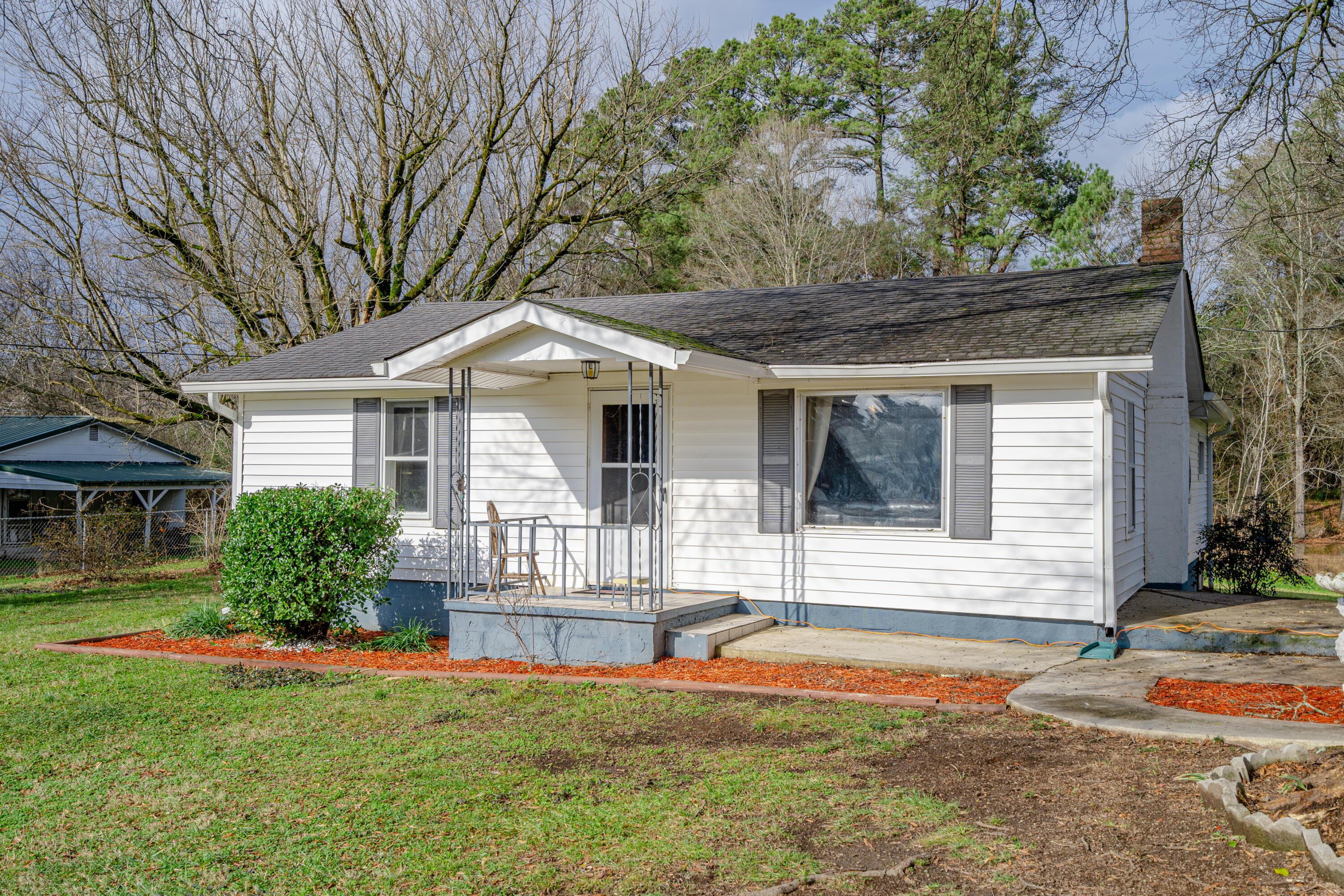 273 East Turnipseed Road Rock Spring, GA 30739 - Photo 9 of 39 09