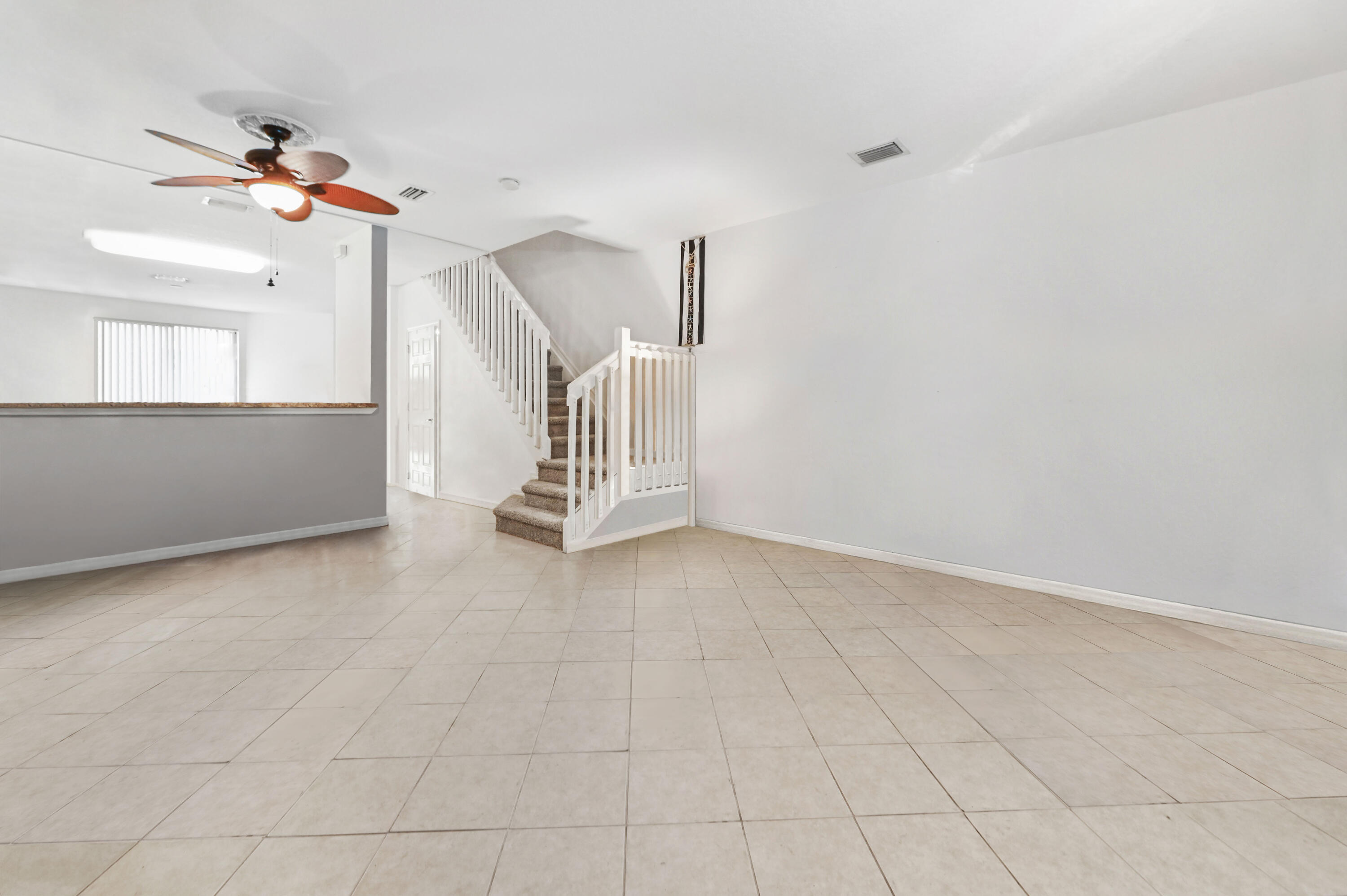 1941 Gardenia Court Riviera Beach, FL 33404 - Photo 10 of 24 04 Living room 01