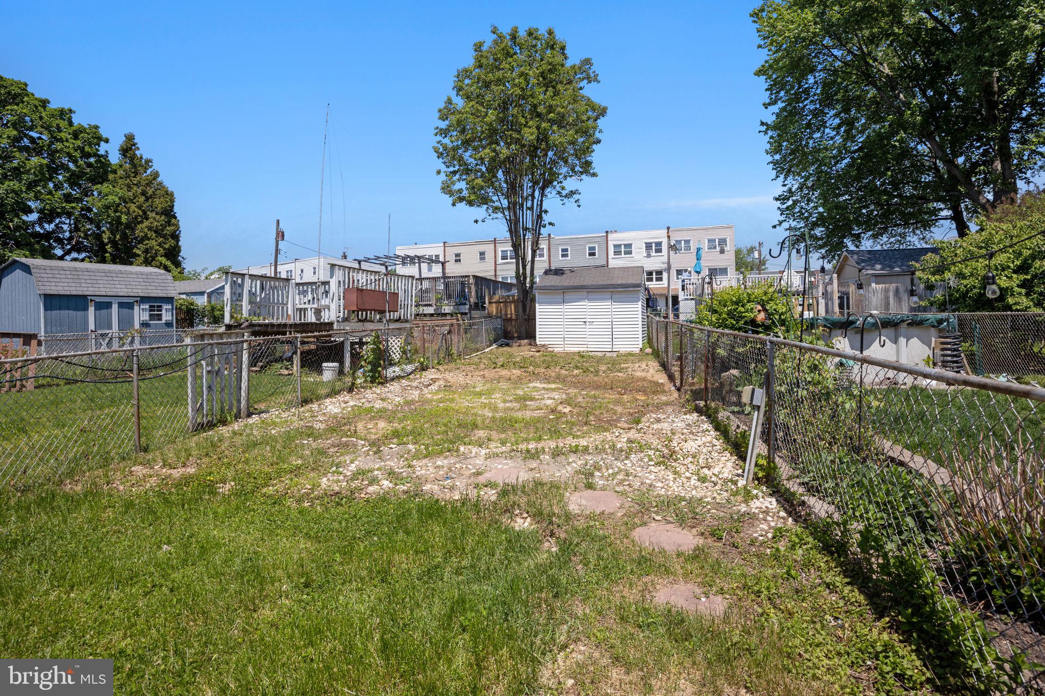 3203 Holly Road Philadelphia, PA 19154 - Photo 27 of 30