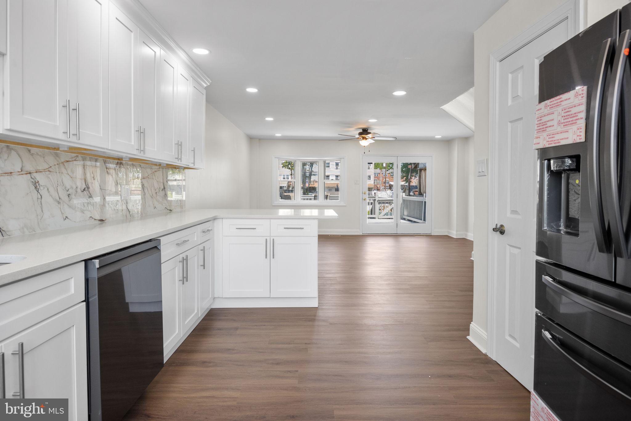3203 Holly Road Philadelphia, PA 19154 - Photo 10 of 30