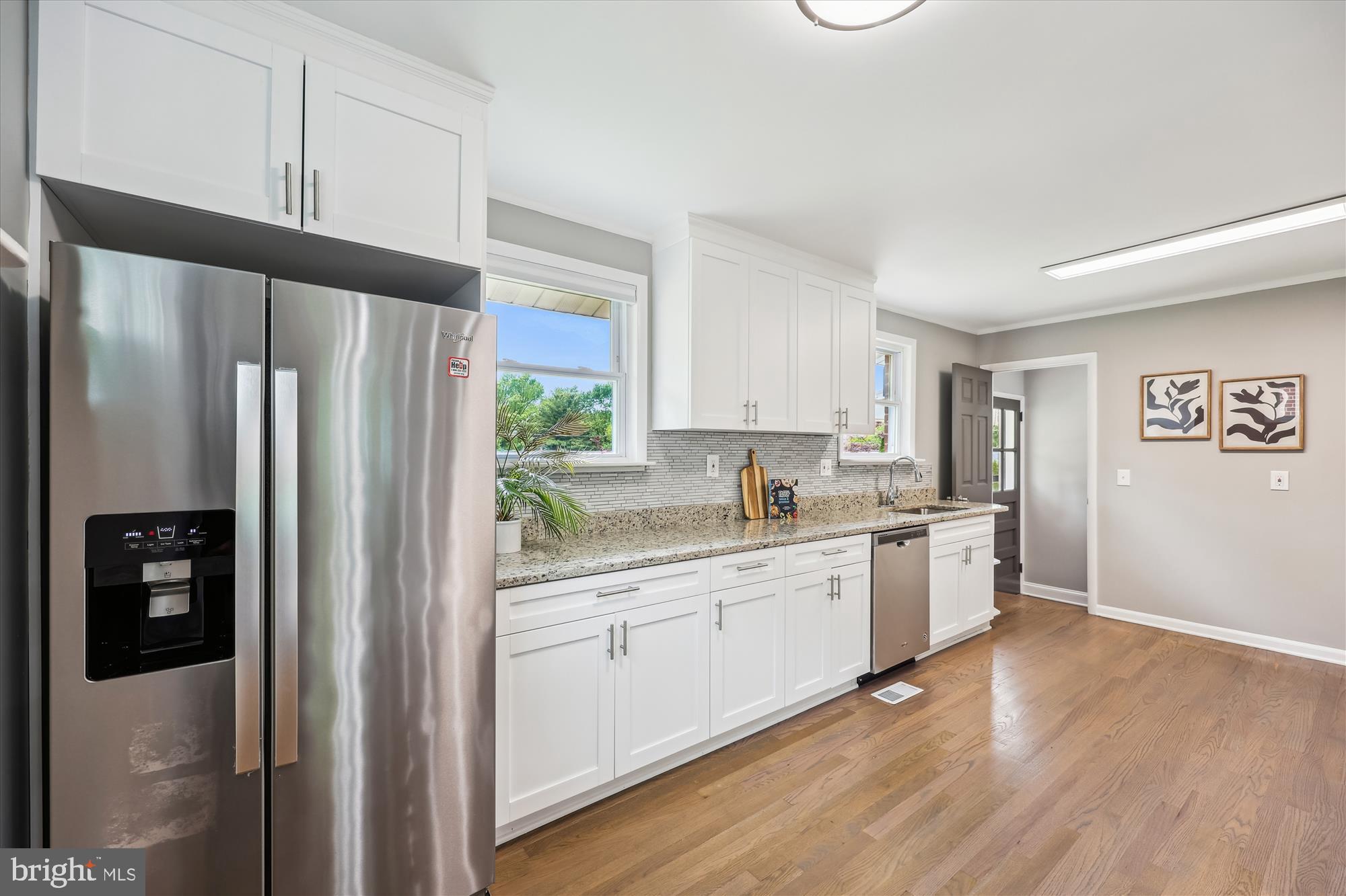 10916 Lombardy Road Silver Spring, MD 20901 - Photo 13 of 55 Gallery Image 13