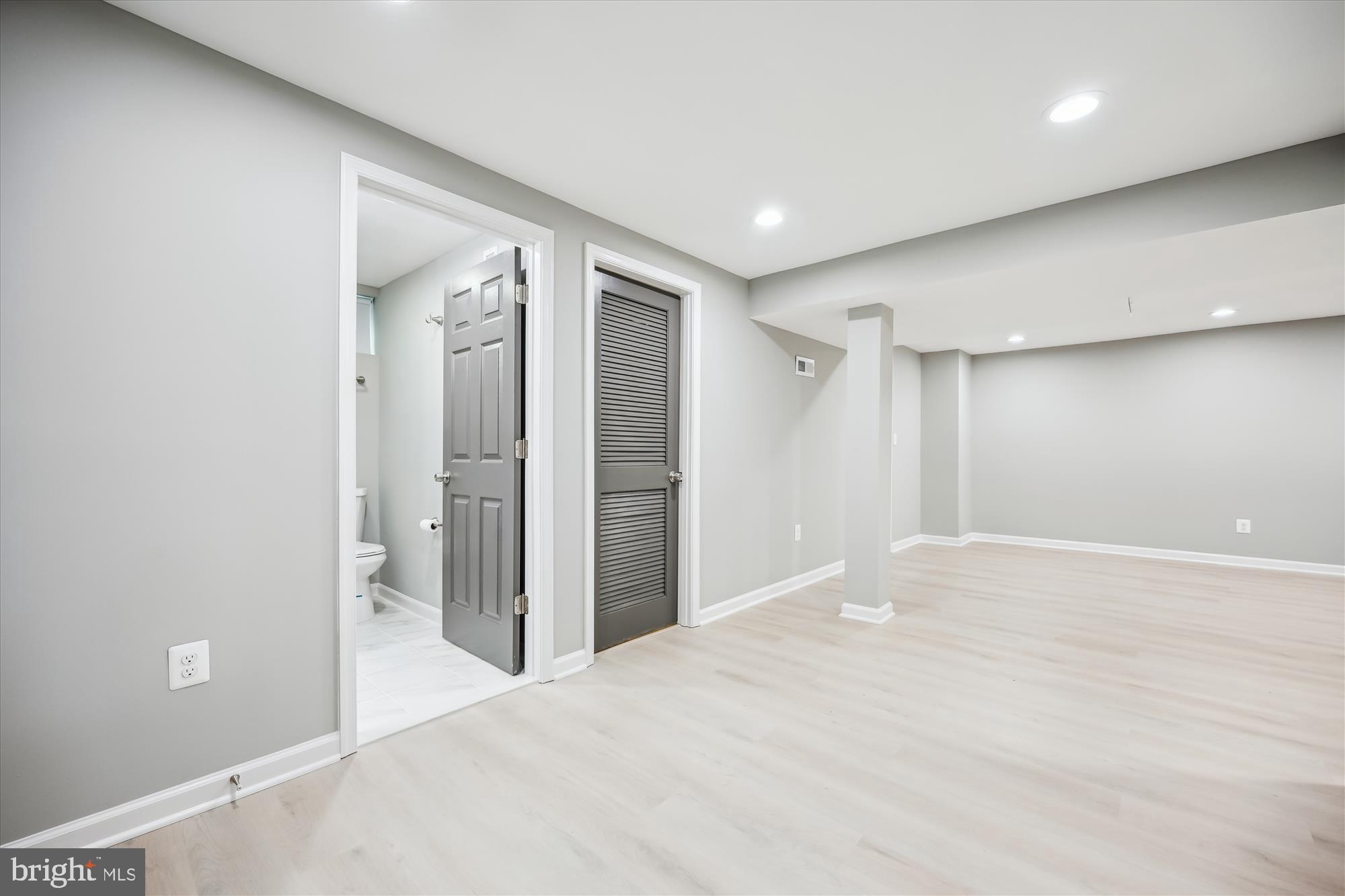 10916 Lombardy Road Silver Spring, MD 20901 - Photo 39 of 55 Gallery Image 39