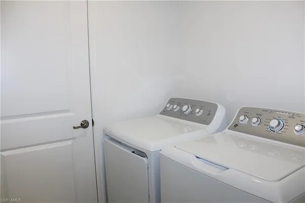 $2,500 | 5661 Melbourne Court, Unit 8012, Ave Maria, FL 34142