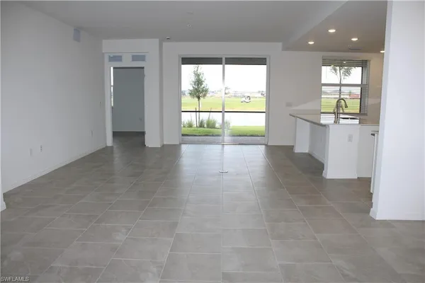 $2,500 | 5661 Melbourne Court, Unit 8012, Ave Maria, FL 34142