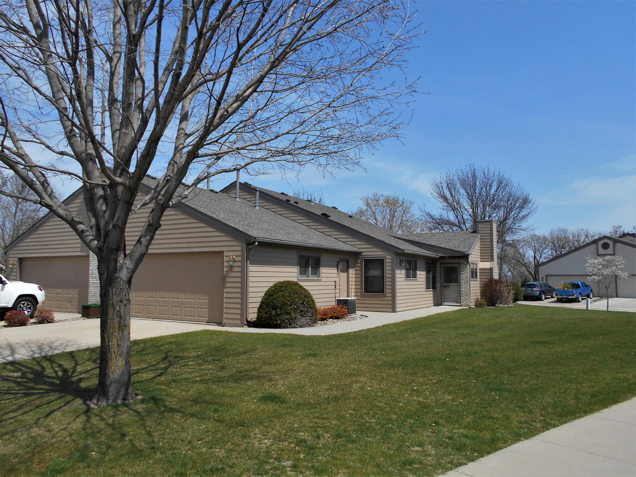 27 Conner Circle Southwest Rochester, MN 55902 - Photo 1 of 1