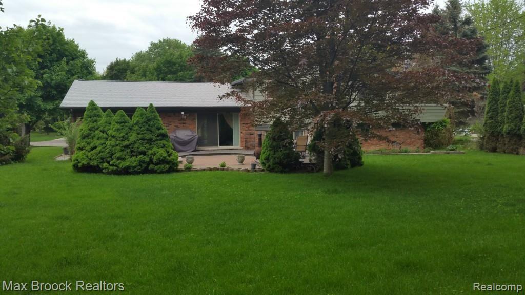 734 Lynndale Drive Rochester Hills, MI 48309 - Photo 32 of 37