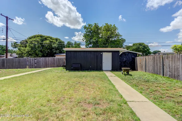 $182,500 | 2803 West 18th, Plainview, TX 79072