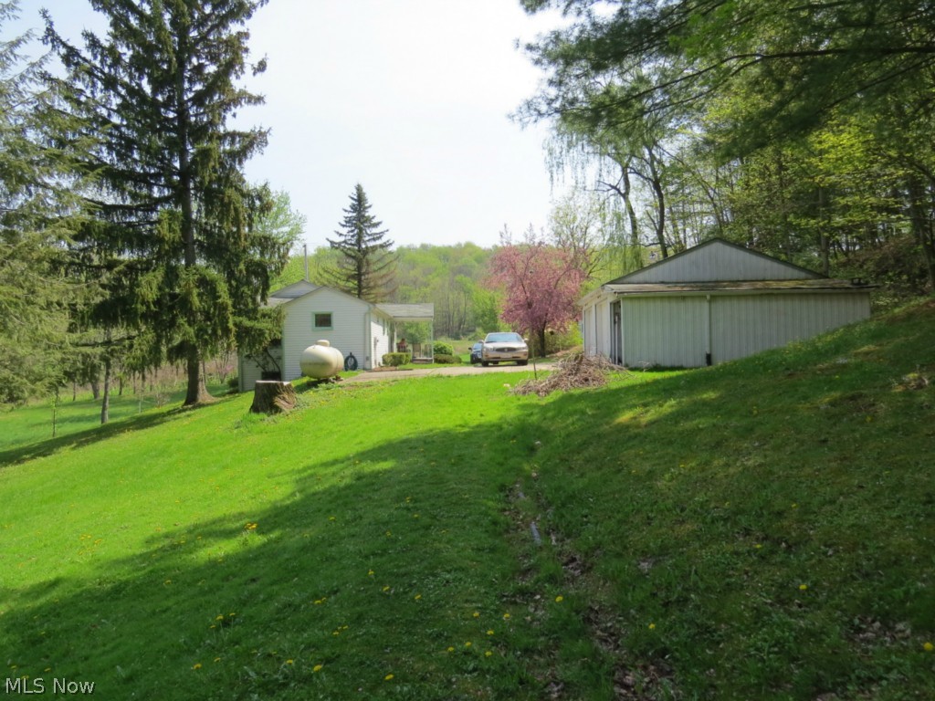 3155 Explorer Road Southwest Sherrodsville, OH 44675 - Photo 7 of 21