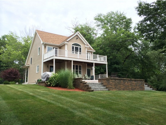 189 Spur Road Dover, NH 03820 - Photo 1 of 30