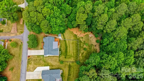 $619,900 | 3422 North Bay Drive, Granite Falls, NC 28630
