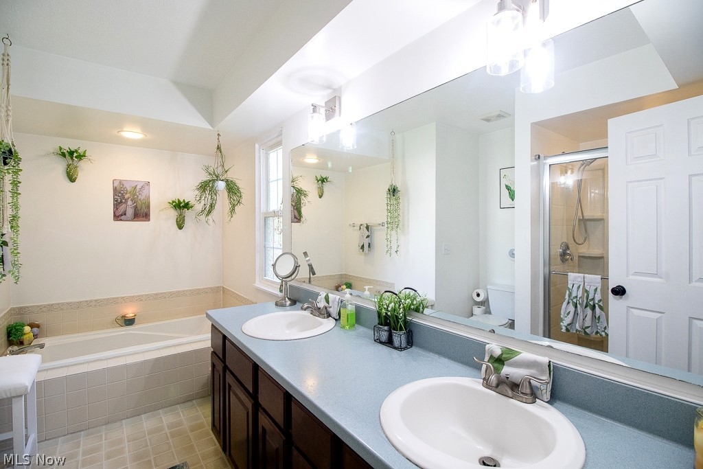 6441 Hopkins Road Mentor, OH 44060 - Photo 24 of 38 Gallery Image 24