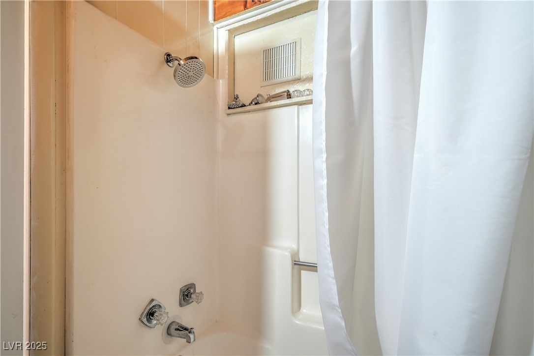 710 North Cooper Street Overton, NV 89040 - Photo 8 of 36