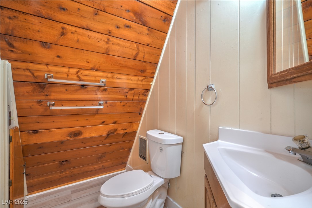 710 North Cooper Street Overton, NV 89040 - Photo 9 of 36