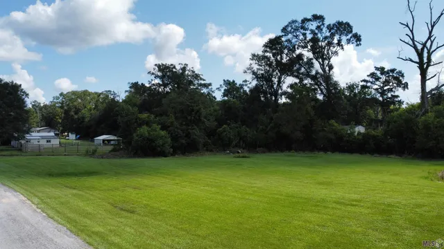 $85,000 | Tbd Tbd R And V Way Street, St. Amant, LA 70774
