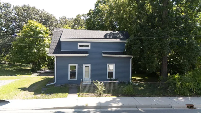 $122,500 | 1210 Harrison Street, Lowell, IN 46356