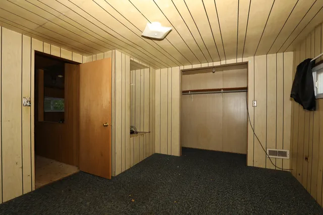 $122,500 | 1210 Harrison Street, Lowell, IN 46356