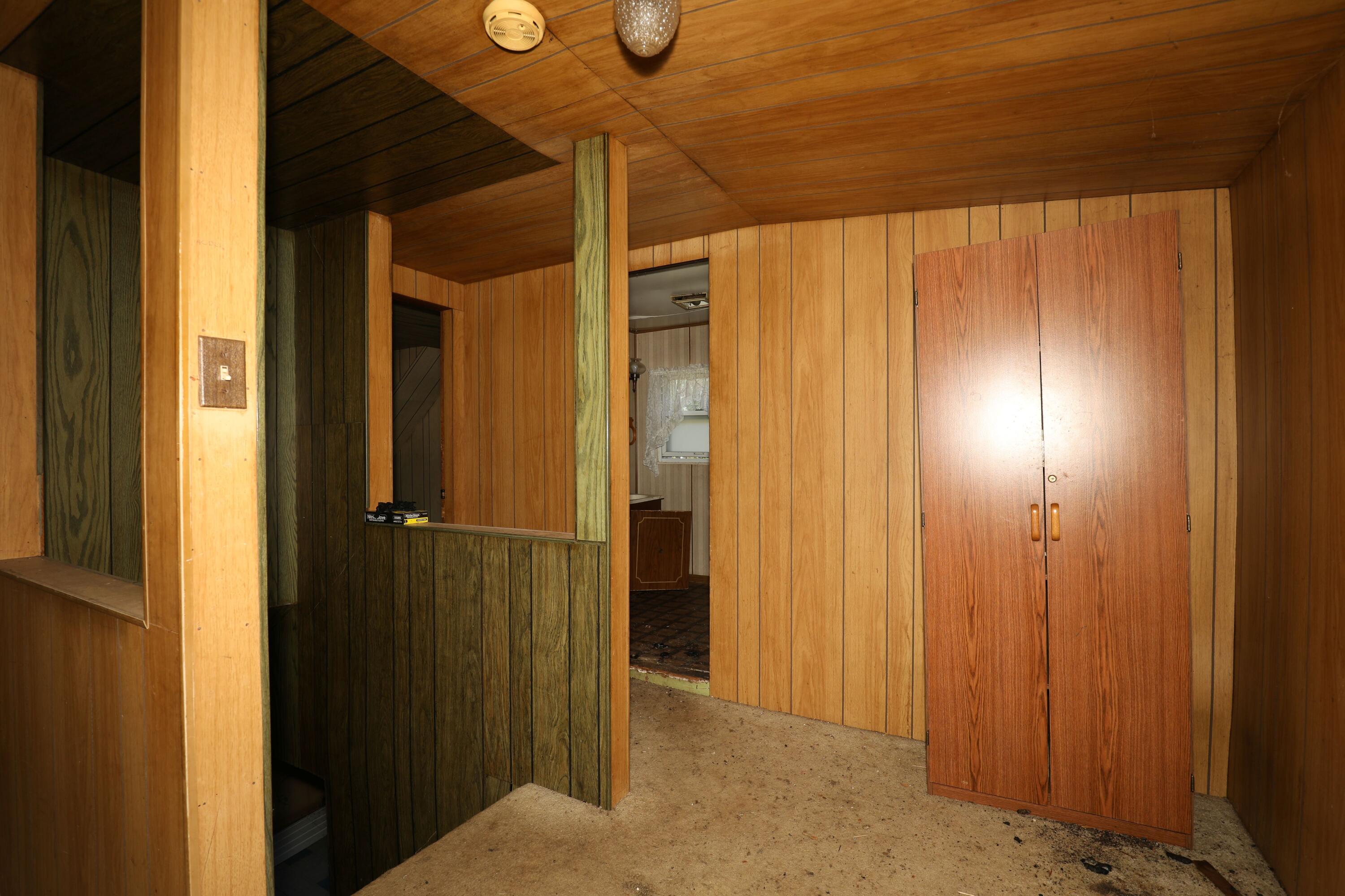 1210 Harrison Street Lowell, IN 46356 - Photo 6 of 19 3000x2000