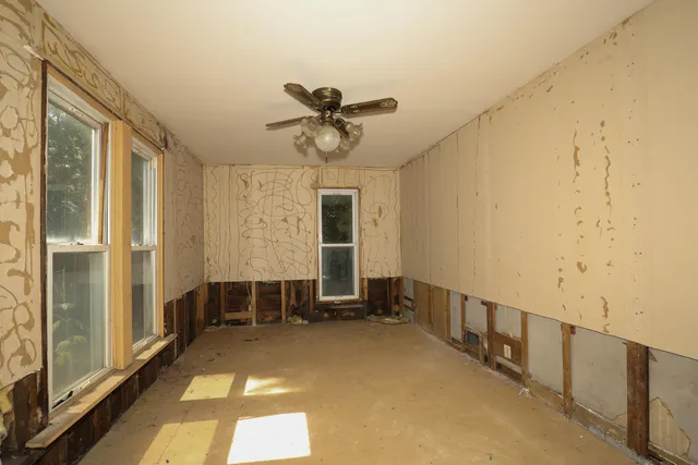 $122,500 | 1210 Harrison Street, Lowell, IN 46356