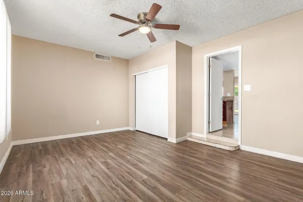 $2,595 | 1049 East Carter Drive, Tempe, AZ 85282