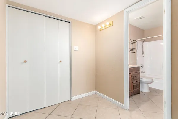 $2,595 | 1049 East Carter Drive, Tempe, AZ 85282