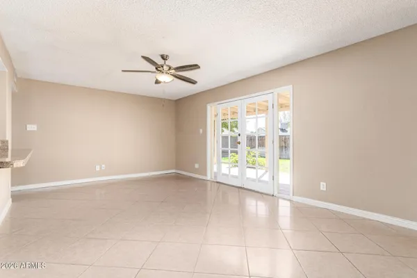 $2,595 | 1049 East Carter Drive, Tempe, AZ 85282