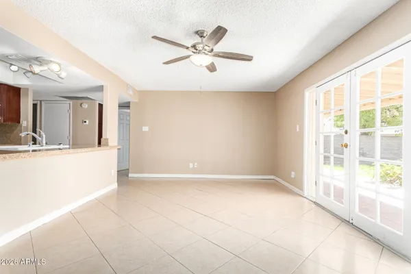 $2,795 | 1049 East Carter Drive, Tempe, AZ 85282